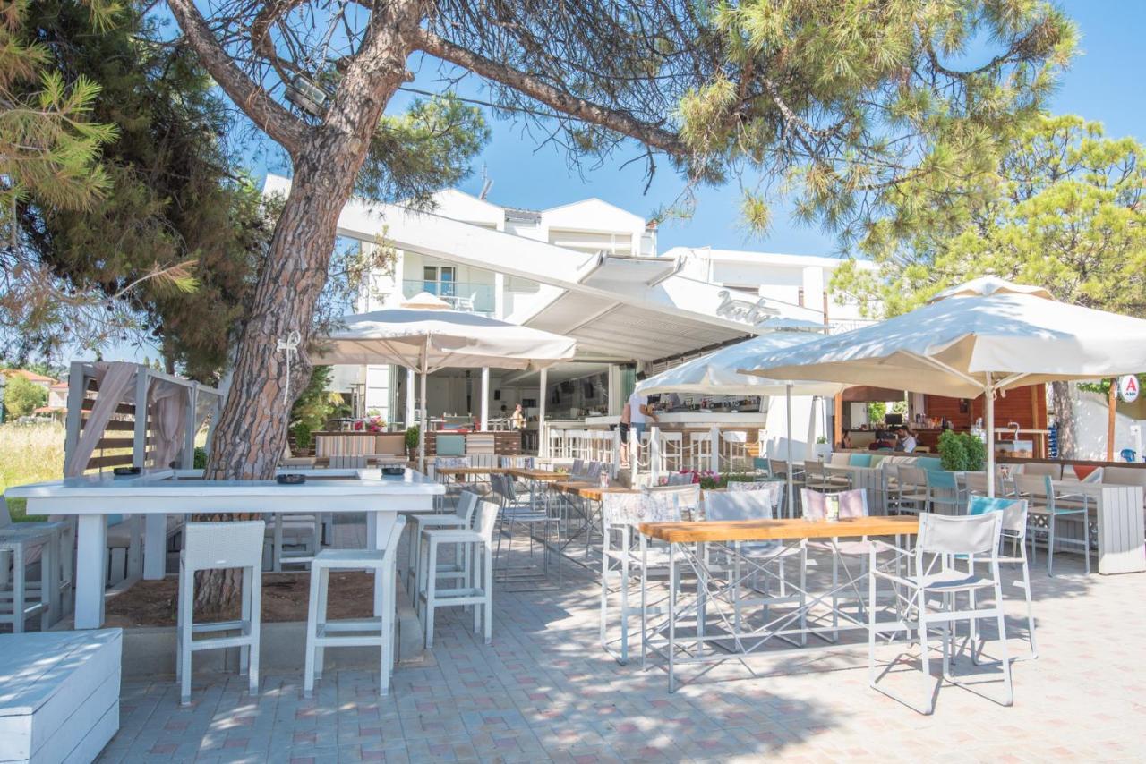 ניקיטי Vertigo Seaside Apartments מראה חיצוני תמונה