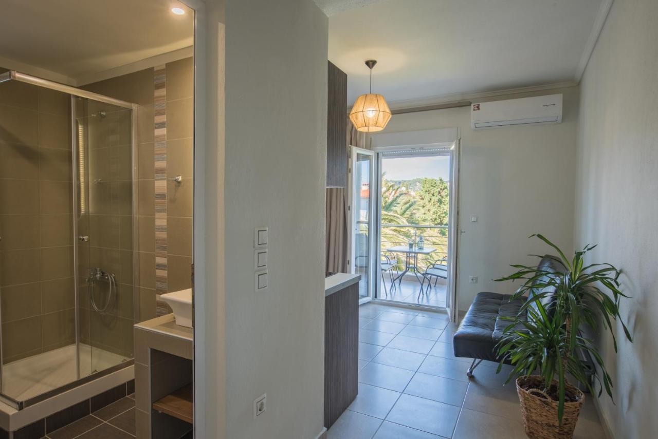 ניקיטי Vertigo Seaside Apartments מראה חיצוני תמונה