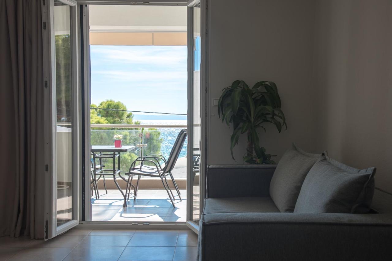 ניקיטי Vertigo Seaside Apartments מראה חיצוני תמונה