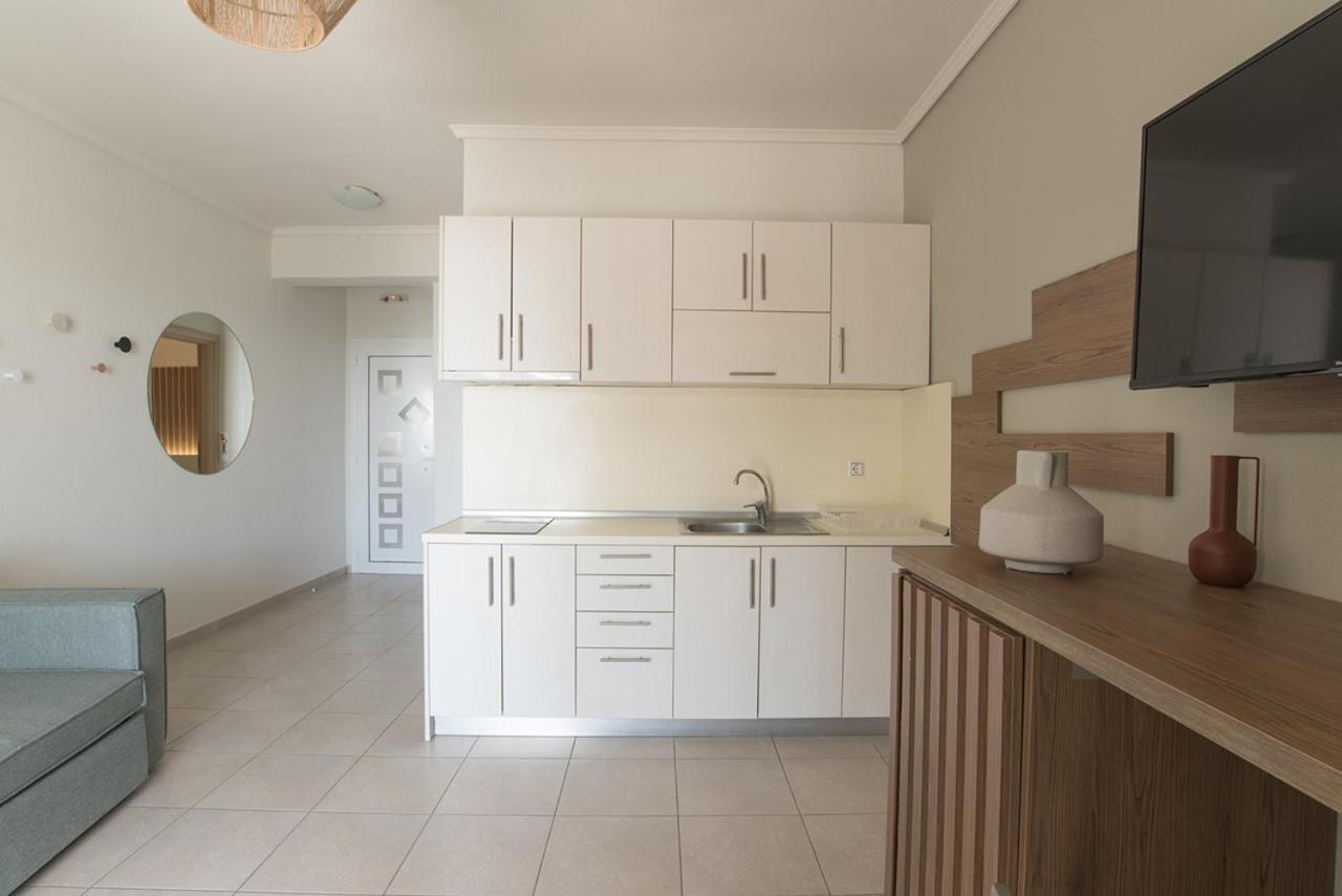 ניקיטי Vertigo Seaside Apartments מראה חיצוני תמונה