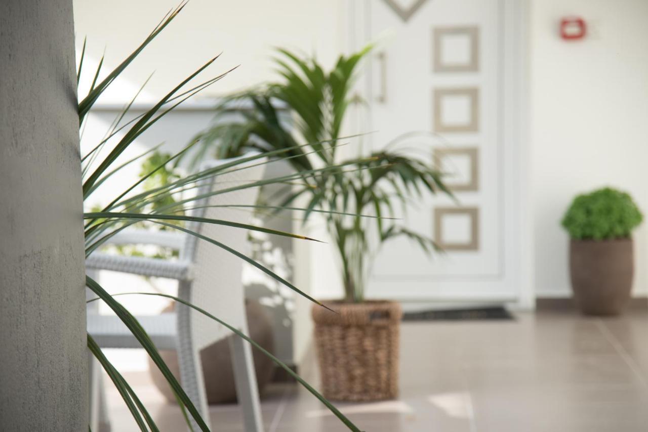 ניקיטי Vertigo Seaside Apartments מראה חיצוני תמונה